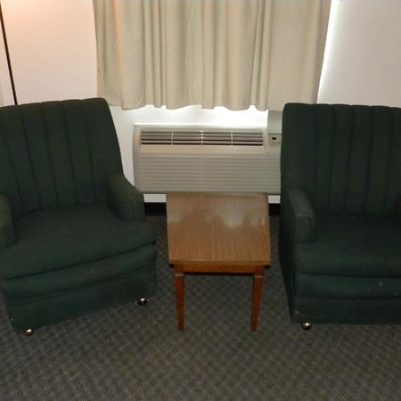 Guest Inn Rogers Phòng bức ảnh