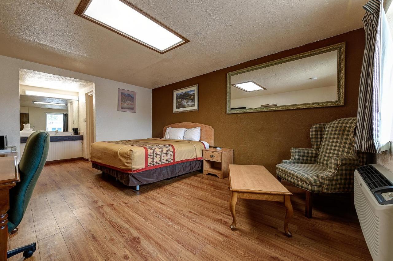 Guest Inn Rogers Ngoại thất bức ảnh