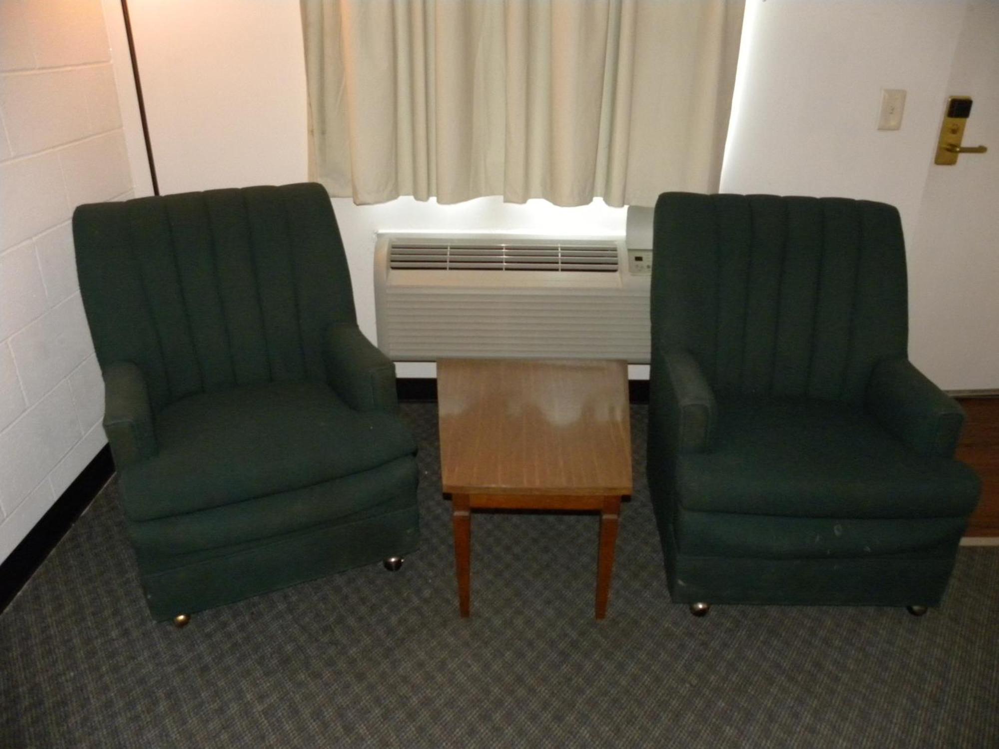 Guest Inn Rogers Phòng bức ảnh