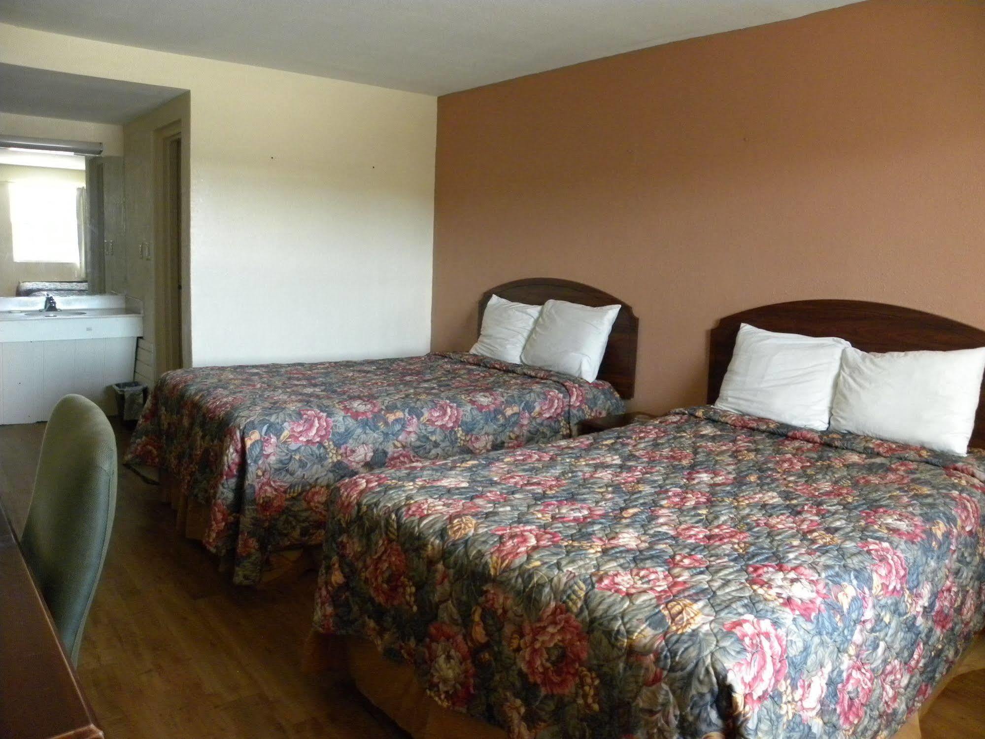 Guest Inn Rogers Ngoại thất bức ảnh